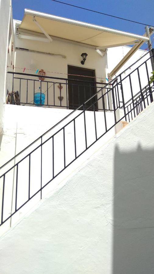 Ftoulis Apartment Skyros Luaran gambar