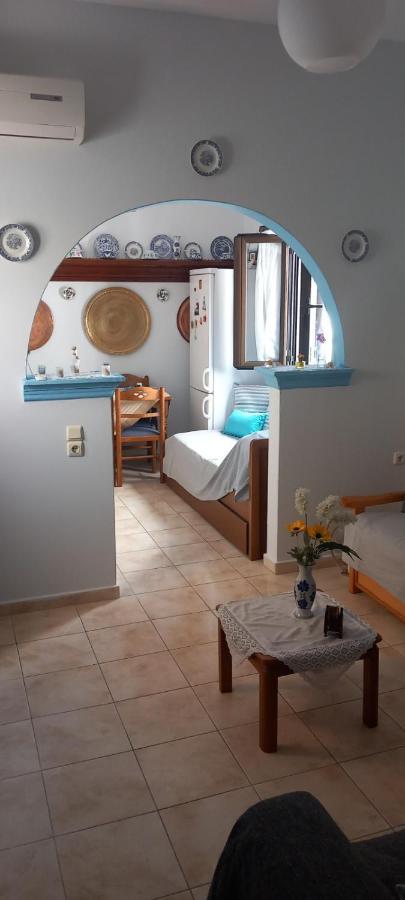 Ftoulis Apartment Skyros Luaran gambar