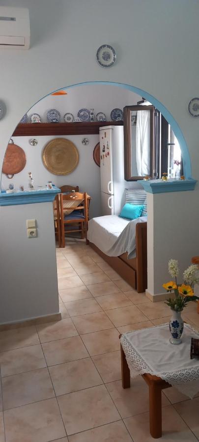 Ftoulis Apartment Skyros Luaran gambar